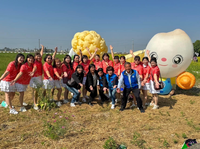 02-縣長與埔鹽鄉大合照